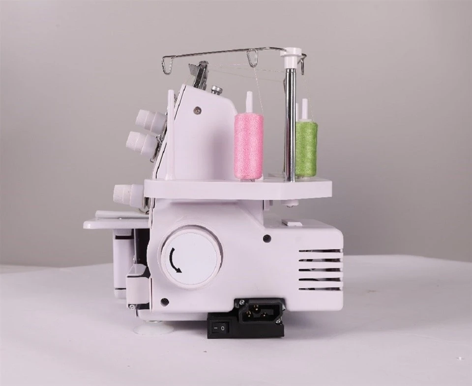 3 Thread Overlock Sewing Machine